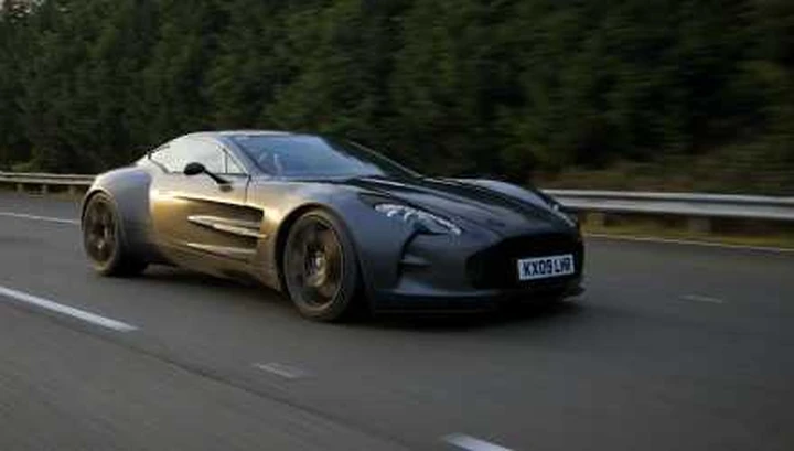 Aston Martin One-77: protagonista di un nuovo video