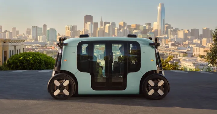 Zoox richiama 270 robotaxi: nuovi dubbi sulla guida autonoma