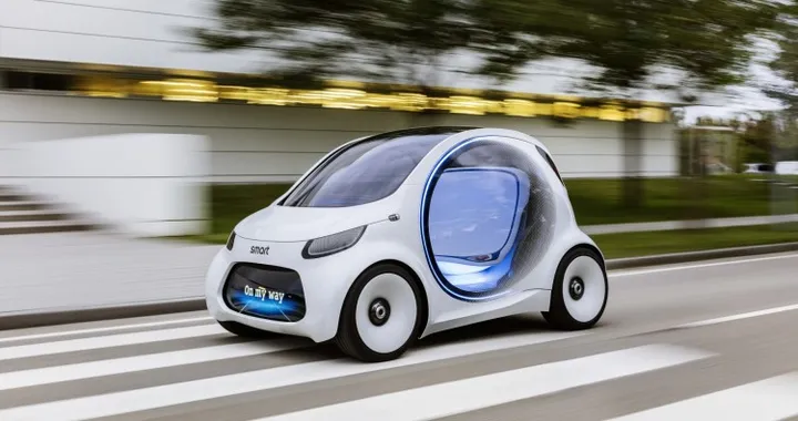 Le strade di Mercedes per la mobilità del futuro
