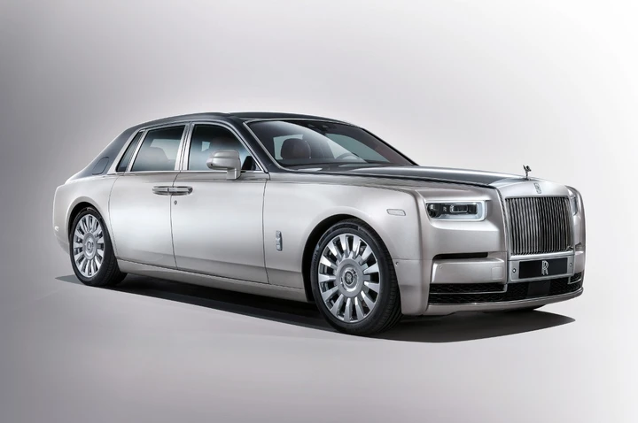 Rolls-Royce Phantom VIII: ecco l’ottava generazione