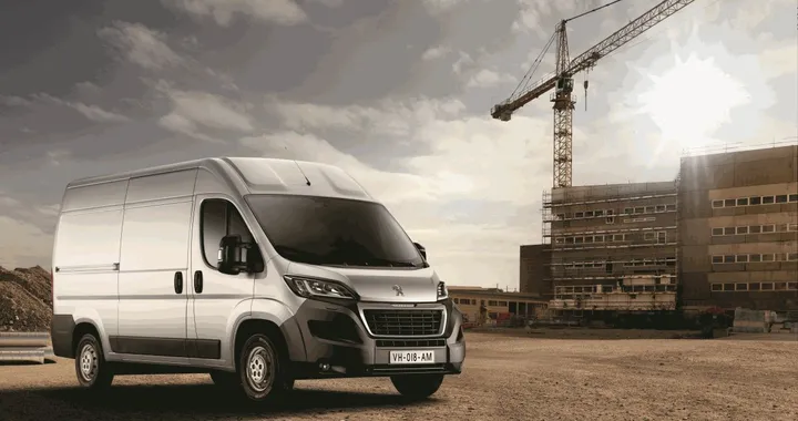 Peugeot Boxer: arrivano i motori BlueHDi