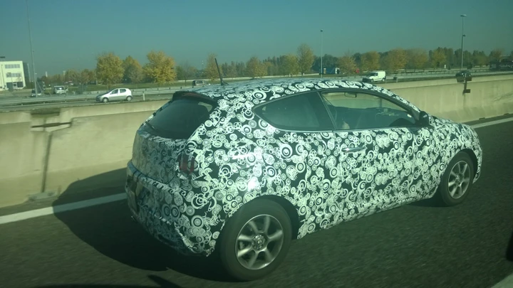 Alfa Romeo MiTo: foto spia del restyling 2016