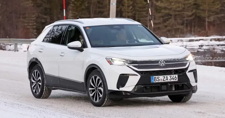 Nuova Volkswagen T-Roc, come sarà: arriva anche la motorizzazione ibrida