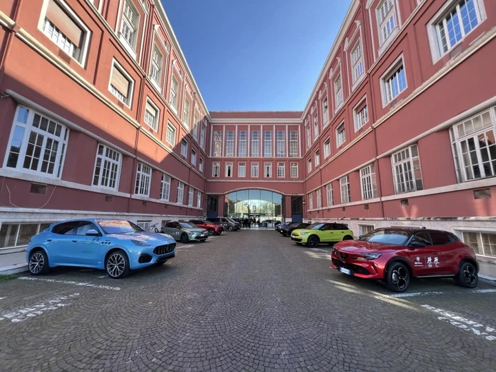 Milano Cortina 2026: 3000 auto Stellantis, metà elettriche