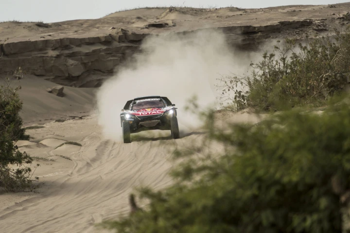 Dakar 2018: Sainz vince la sesta tappa