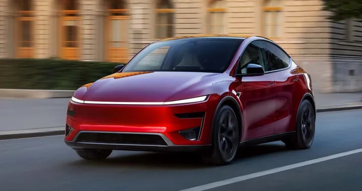 Elettrico vs Benzina: il dato di dicembre che nessuno si aspettava