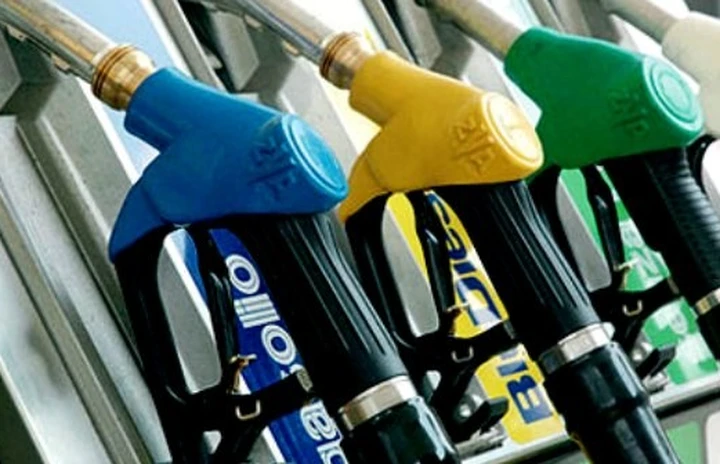 Vacanze estive 2020: torna il caro-carburanti? Le previsioni