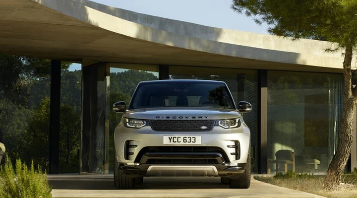 Land Rover Discovery Landmark Edition: prezzi da 69.600 euro