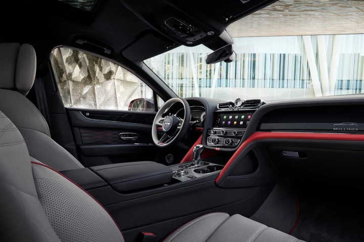Bentley Bentayga EWB Mulliner