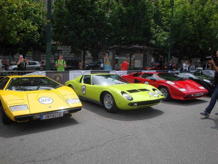 50 anni di Lamborghini: al seguito del Grande Giro