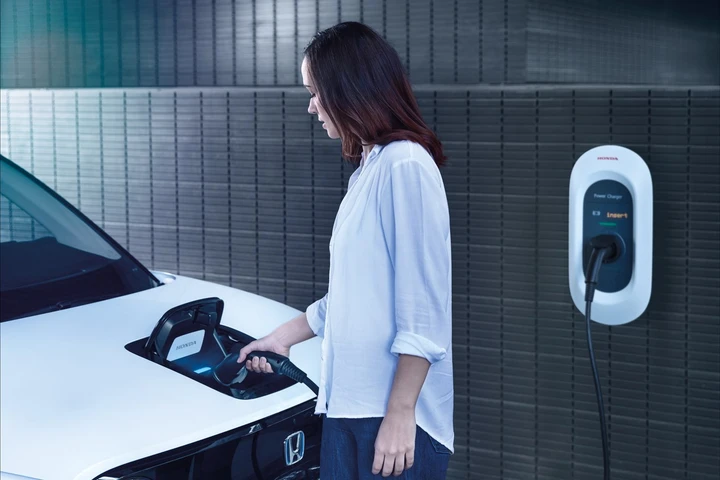 Honda e:Progress, la ricarica elettrica flessibile ed economica