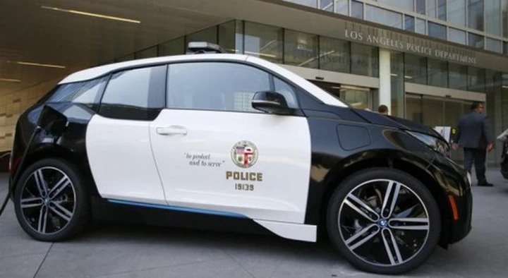La polizia di Los Angeles è 'elettrica': ordinate 100 BMW i3