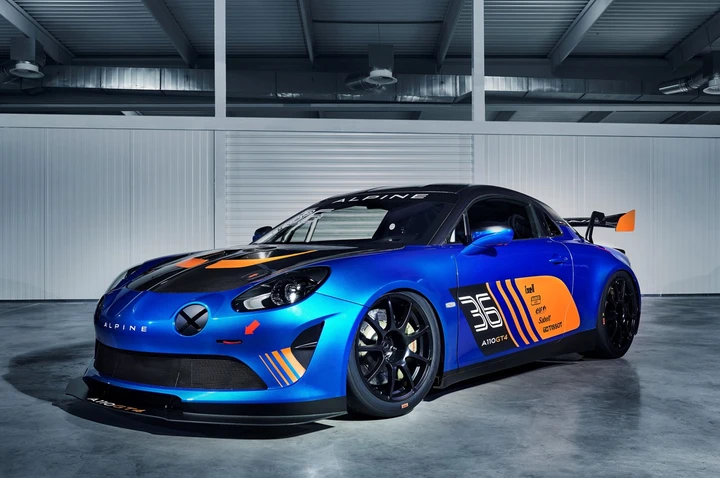 Alpine A110 GT4 2018: immagini ufficiali