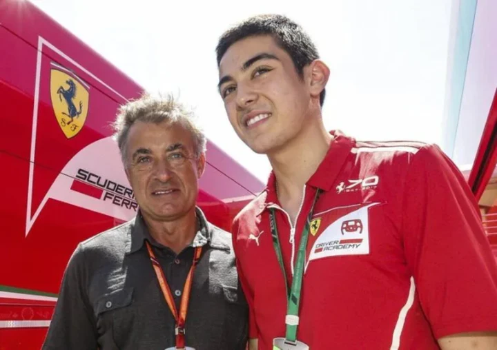 Jean Alesi vende la F40 per finanziare la carriera del figlio