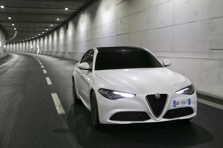 Alfa Romeo Giulia: la prova di acquisto