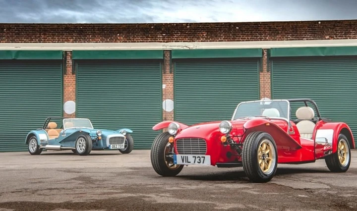 Caterham Super Seven 1.600: divertimento retrò