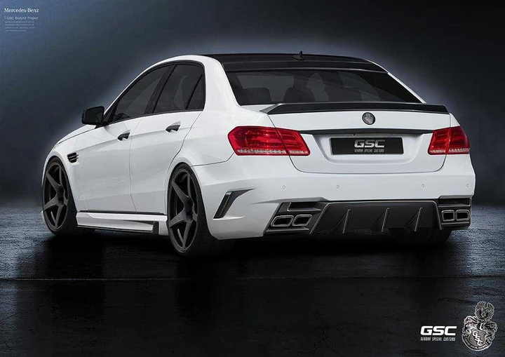 Mercedes Classe E by German Special Customs