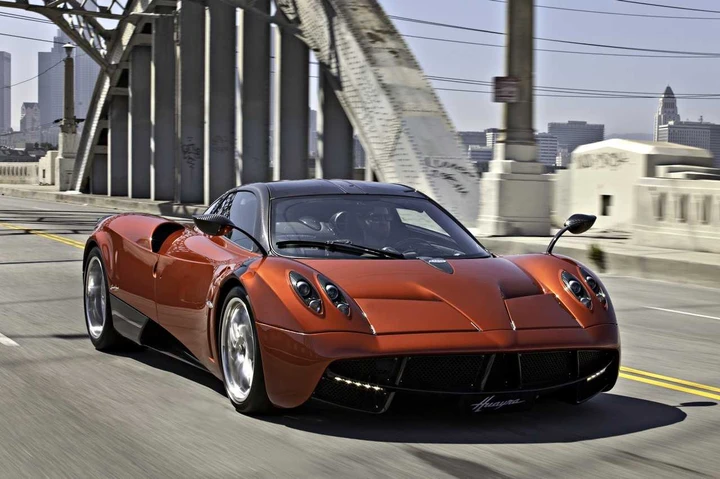 Pagani Huayra: nuove immagini ufficiali