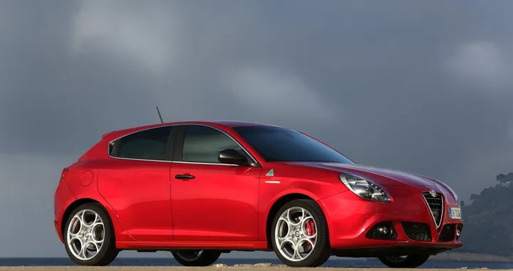 Alfa Romeo Giulietta Quadrifoglio Verde, prezzo da 34.250 euro