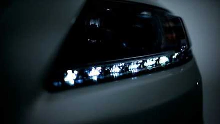 Honda CR-Z ibrida: i teaser in attesa di Parigi 2012