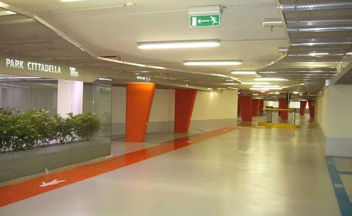 Garage e posti auto: cala il prezzo medio in Italia