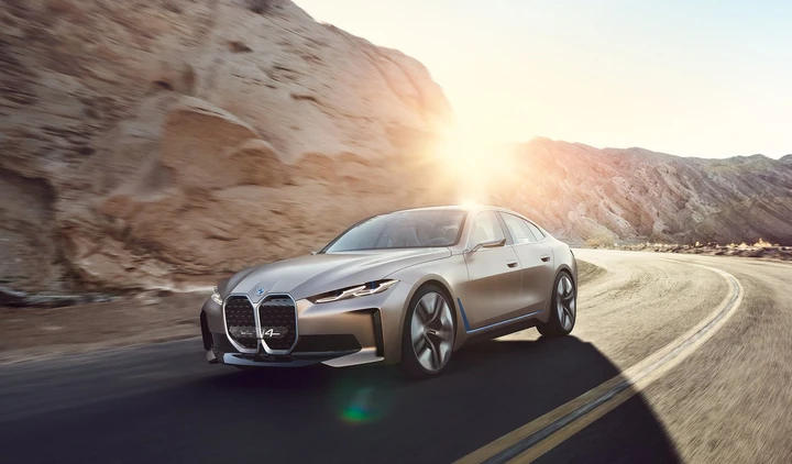 Bmw i4 Concept, svelata la sportiva a zero emissioni