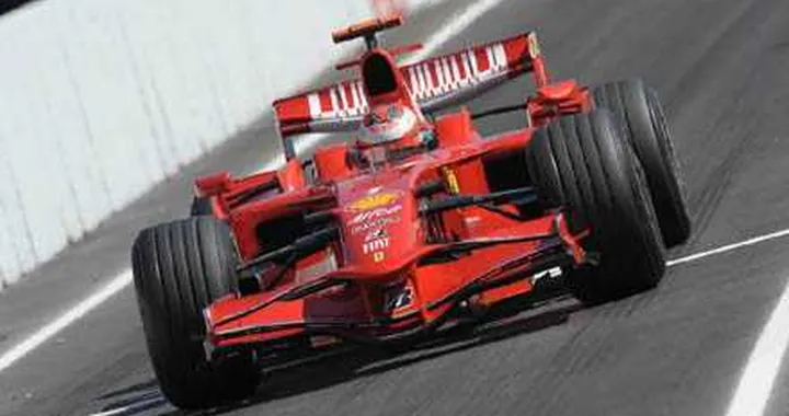 Ferrari: Alonso stacca tutti a Barcellona