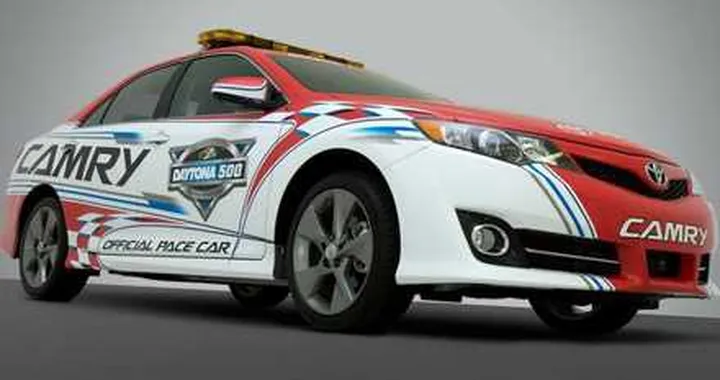 Nuova Toyota Camry: Pace Car a Daytona 2012