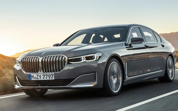 Bmw Serie 7 2019: la versione restyling è anche ibrida