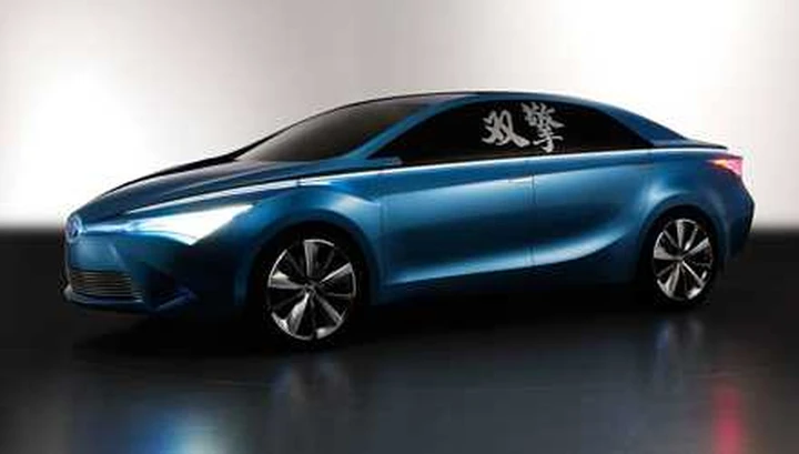Toyota Dear Qin e Youngdong al Salone di Pechino