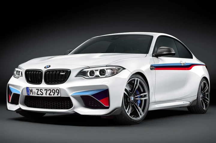 Bmw M2 Coupé M Performance: foto ufficiali