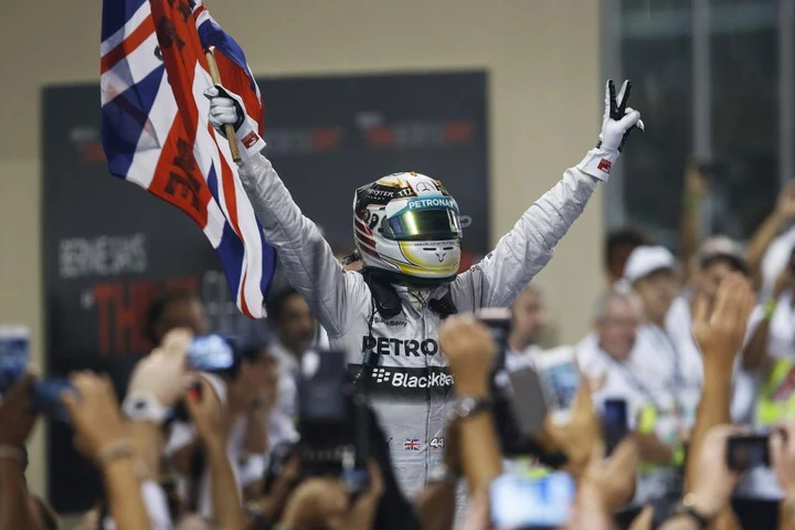 F1, Abu Dhabi: Hamilton vince gara e campionato