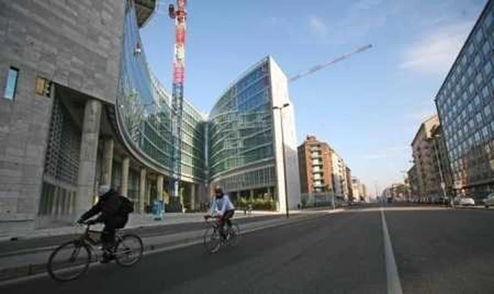 Targhe alterne a Milano al posto del blocco del traffico