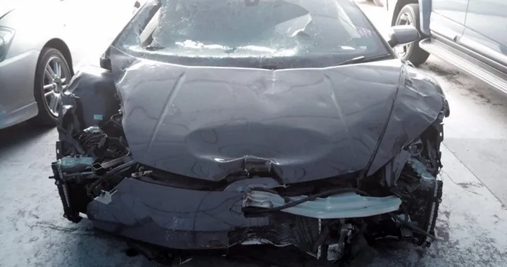 Una Lamborghini Huracan all'asta a un dollaro