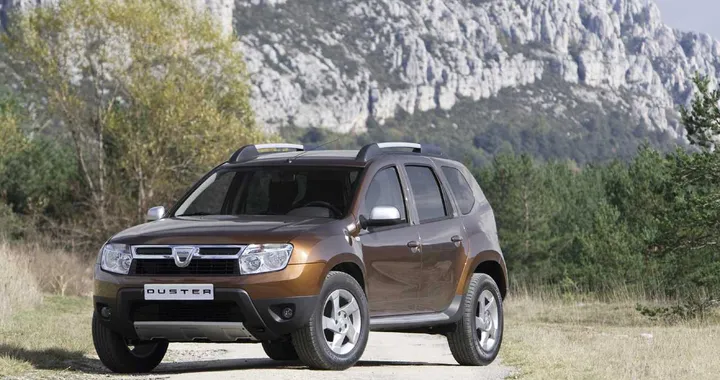 Sconvolti da Duster: Dacia va su Facebook