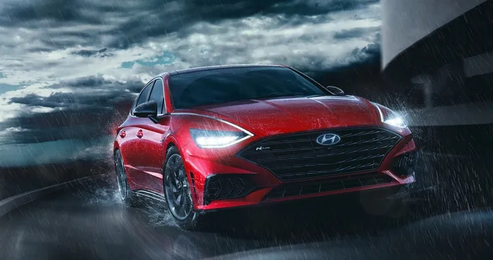 Hyundai Sonata N Line: la berlina coreana veste sportiva