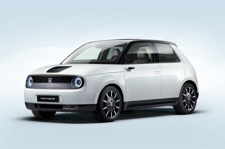 Honda e: nuove immagini ufficiali