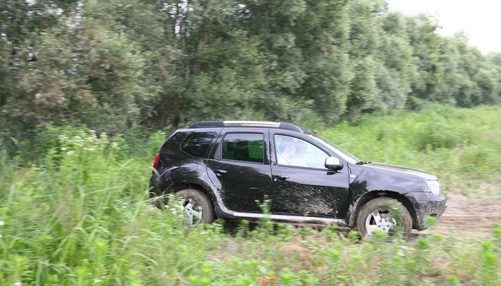 Dacia Duster in off road