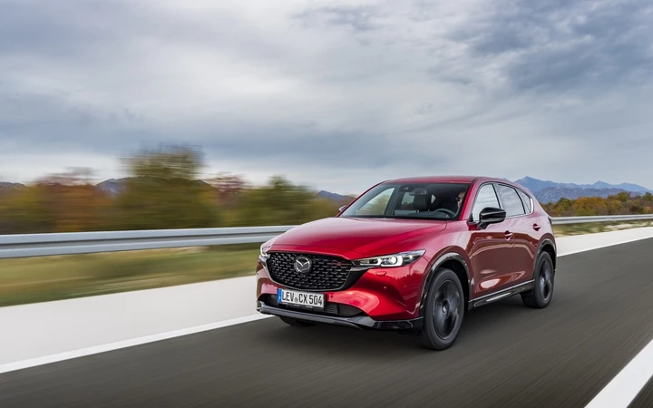 Mazda CX-5 2023: prova, novità e prezzi