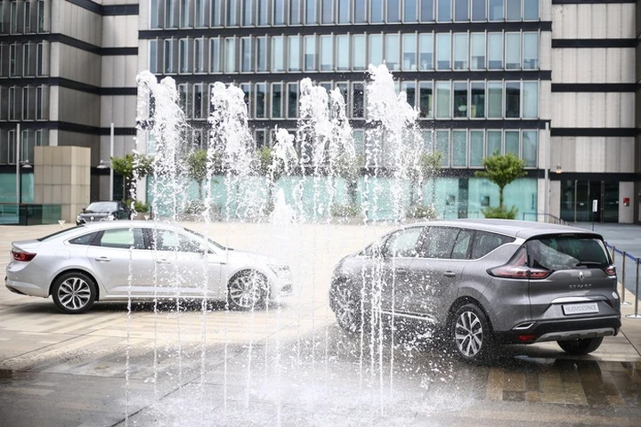 Renault Espace e Talisman 4Control: quattro ruote sterzanti