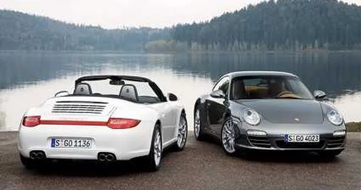 Porsche: in futuro un'ibrida per ogni modello