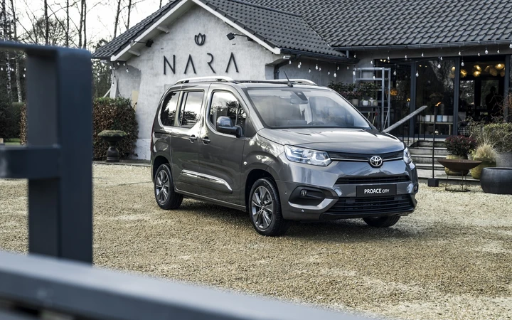 Nuovo Toyota Proace City: allestimenti, lunghezza e prezzo