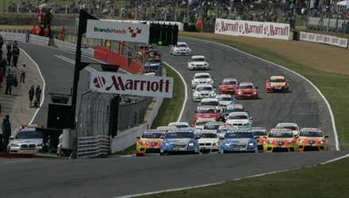 WTCC: a Brands Hatch vincono Menu e Farfus