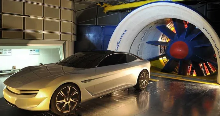 Pininfarina Cambiano plug-in ibrida diesel