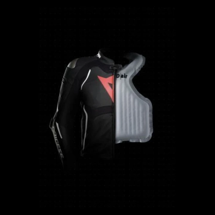 Dainese D-Air 2019: la tuta con l’airbag si aggiorna