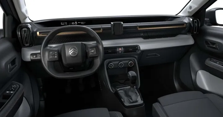 Basta schermi e optional costosi: così Stellantis e Dacia rilanciano le auto essenziali