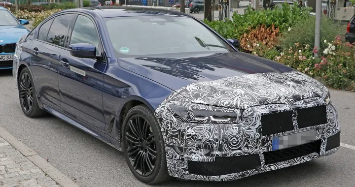 Nuova Bmw Serie 5 2020, nuove foto spia del restyling