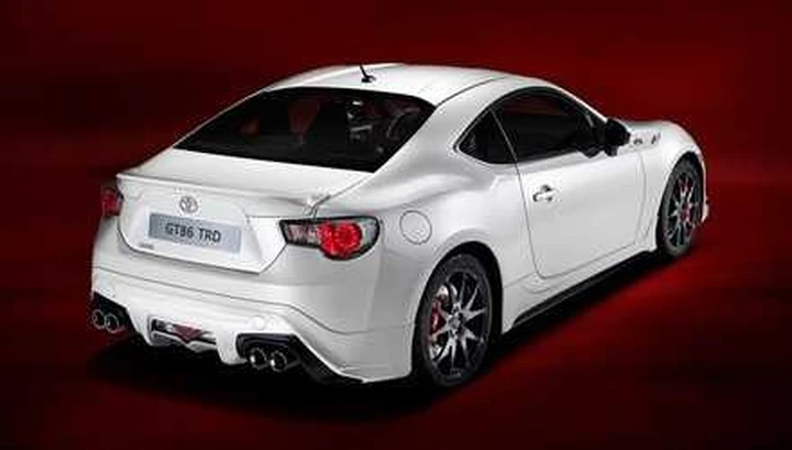 Toyota GT86 TRD Perfomance al Salone di Parigi 2012