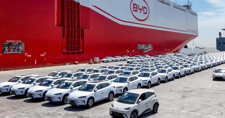 Auto elettriche, il mondo accelera: Cina in testa, Tesla sorpassata