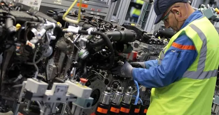 Stellantis chiude la fabbrica dei motori PureTech: finisce un'era a Douvrin